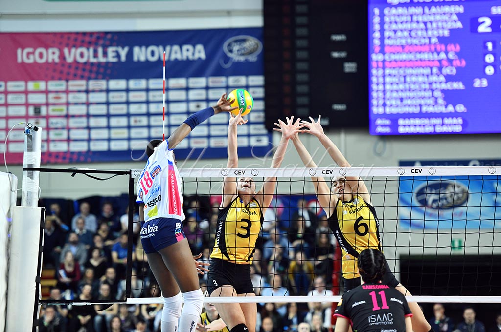 Igor NO-VakifBank Istanbul (28)